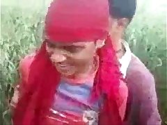 Indiano novinho dando no canavial
